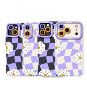 Checkered Daisy Dreams Silicone Case for Apple iPhone Series